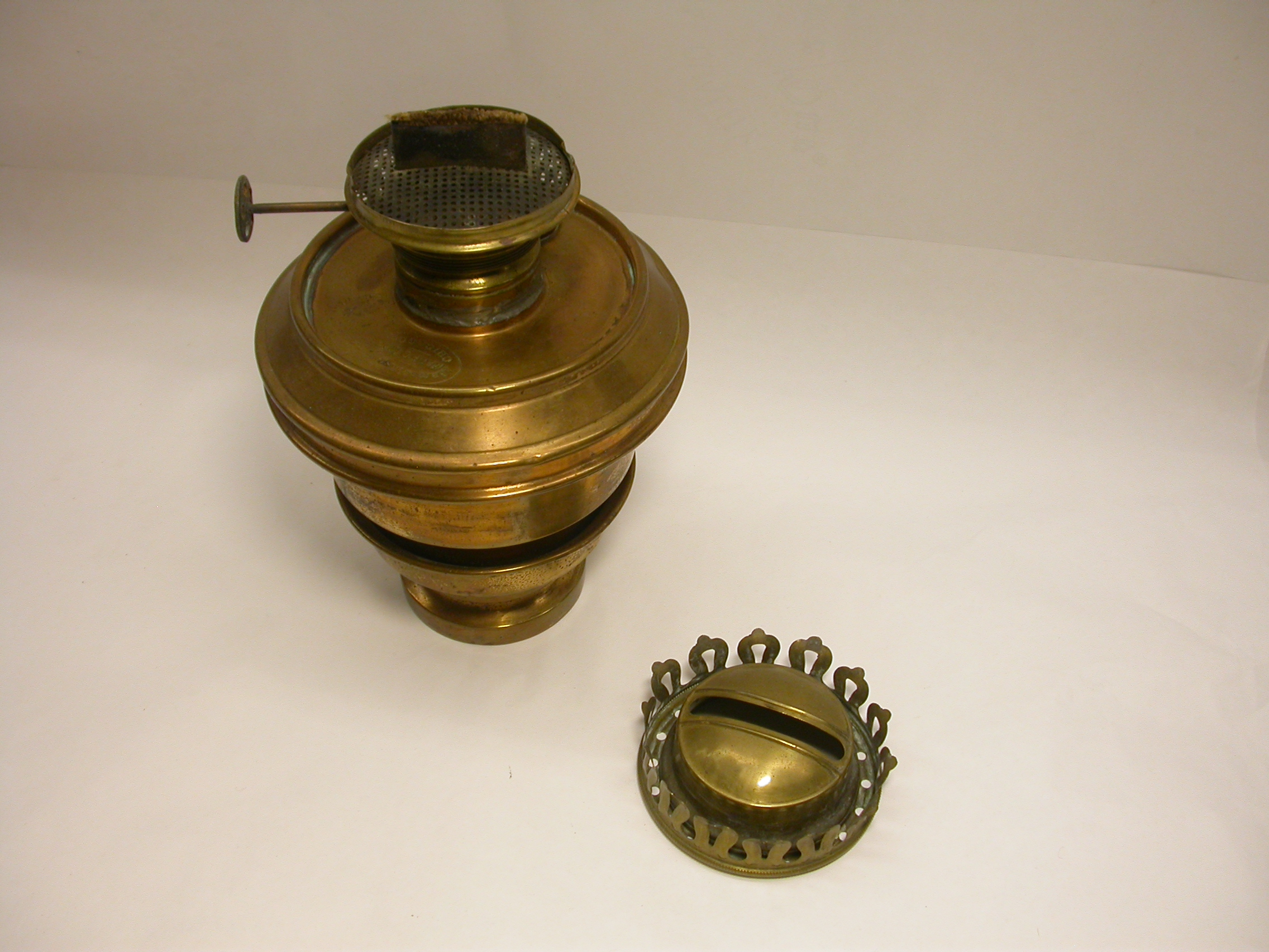 19th%20century%20brass-wall%20mounted%20oil%20lamp